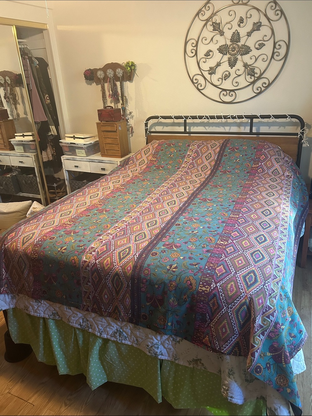 Multicolor Floral and Diamond Pattern duvet cover. - Turquoise & Plum NWOT! - Picture 2 of 4